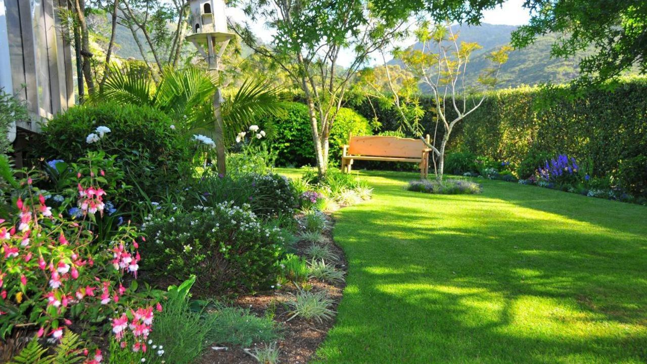 Rose Cottage Tryphena Exterior photo